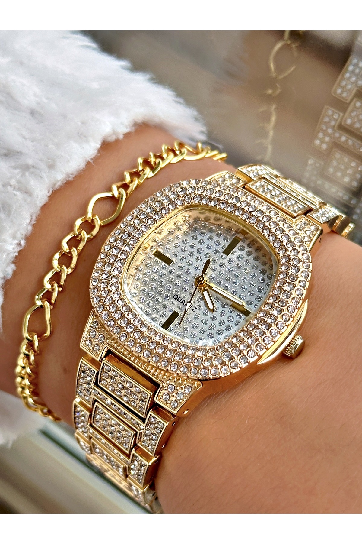 Lüks Tasarım Full Taşlı Özel Seri Metal Kordon Kadın Kol Saati-Bileklik Hediyeli