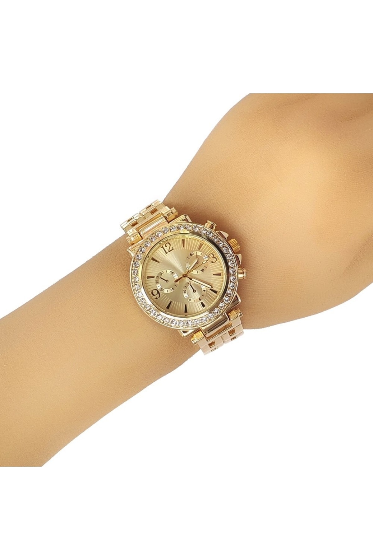 Metal Kordon Ve Kristal Taşlı Kasa Altın Sarı Kadın Kol Saati Chbs473