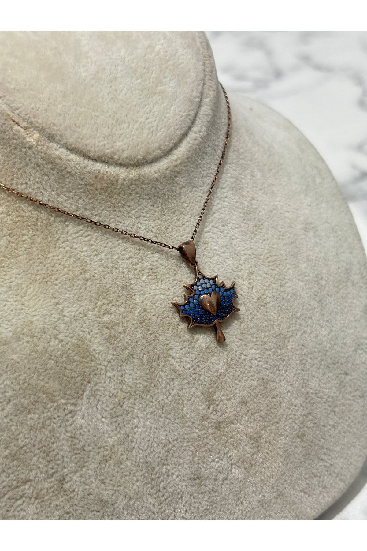 925 Ayar Gümüş Rose Gold Yaprak Modeli Gümüş Kolye