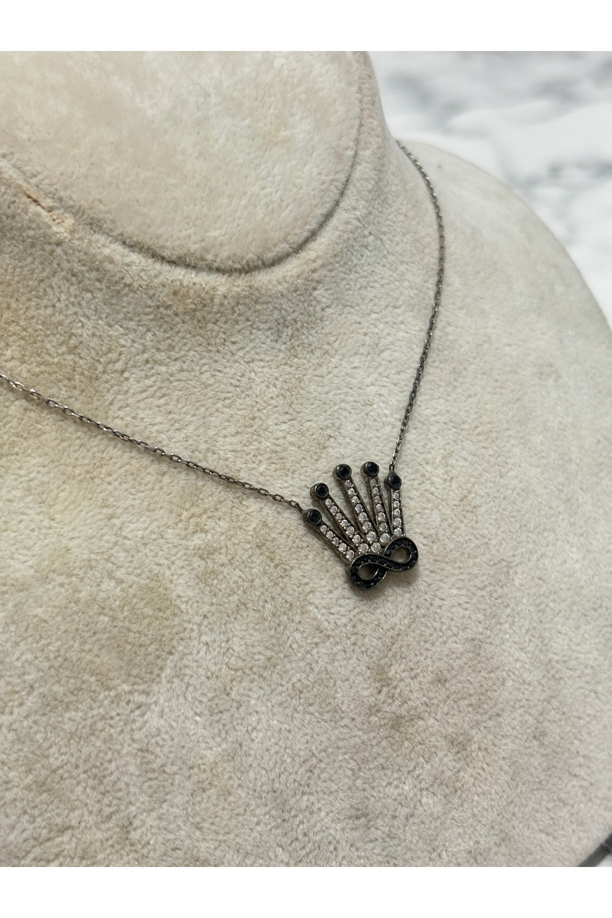 925 Ayar Gümüş Taşlı Modeli Gümüş Kolye