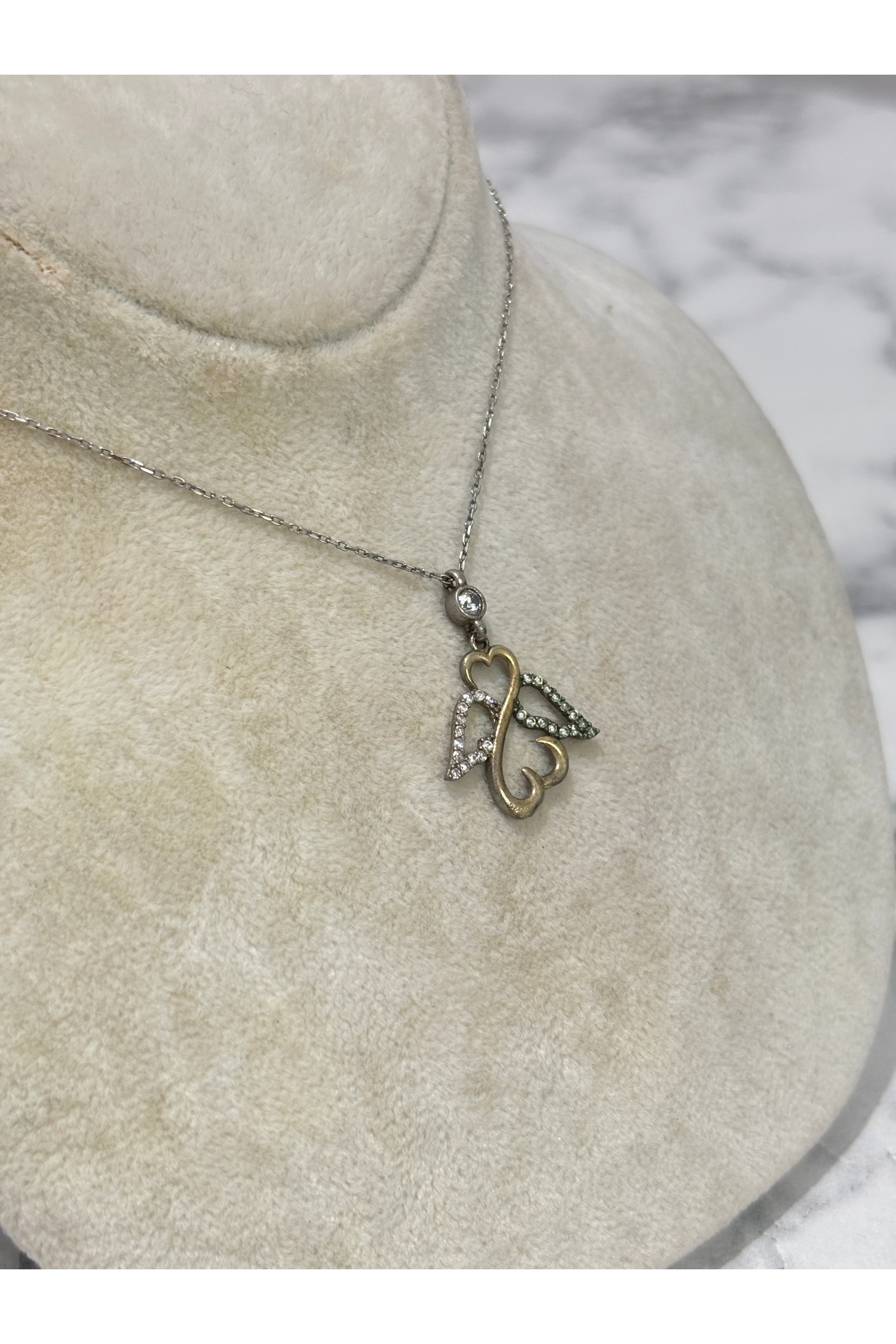 925 Ayar Gümüş Taşlı Kanat Modeli Gümüş Kolye