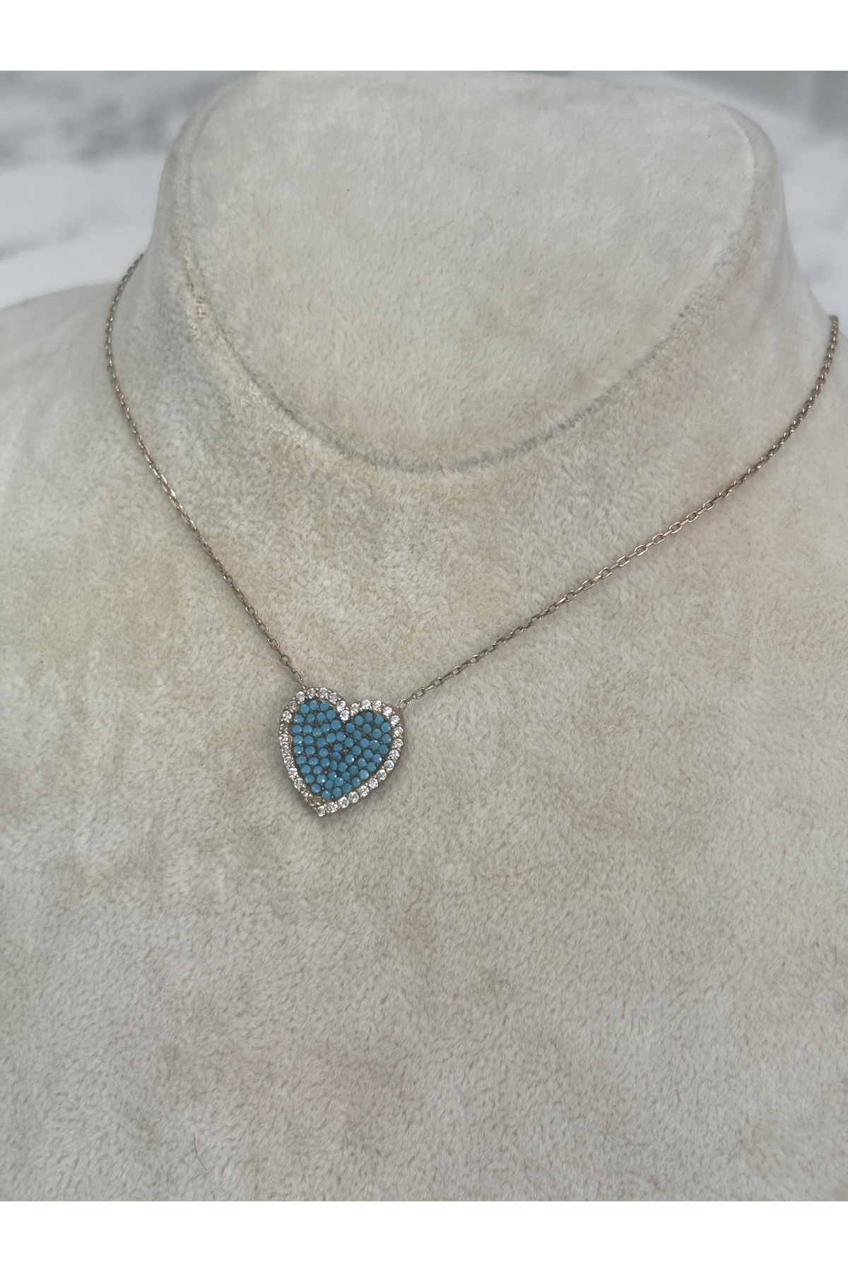 925 Ayar Gümüş Taşlı Rose Gold Kalpli Modeli Gümüş Kolye