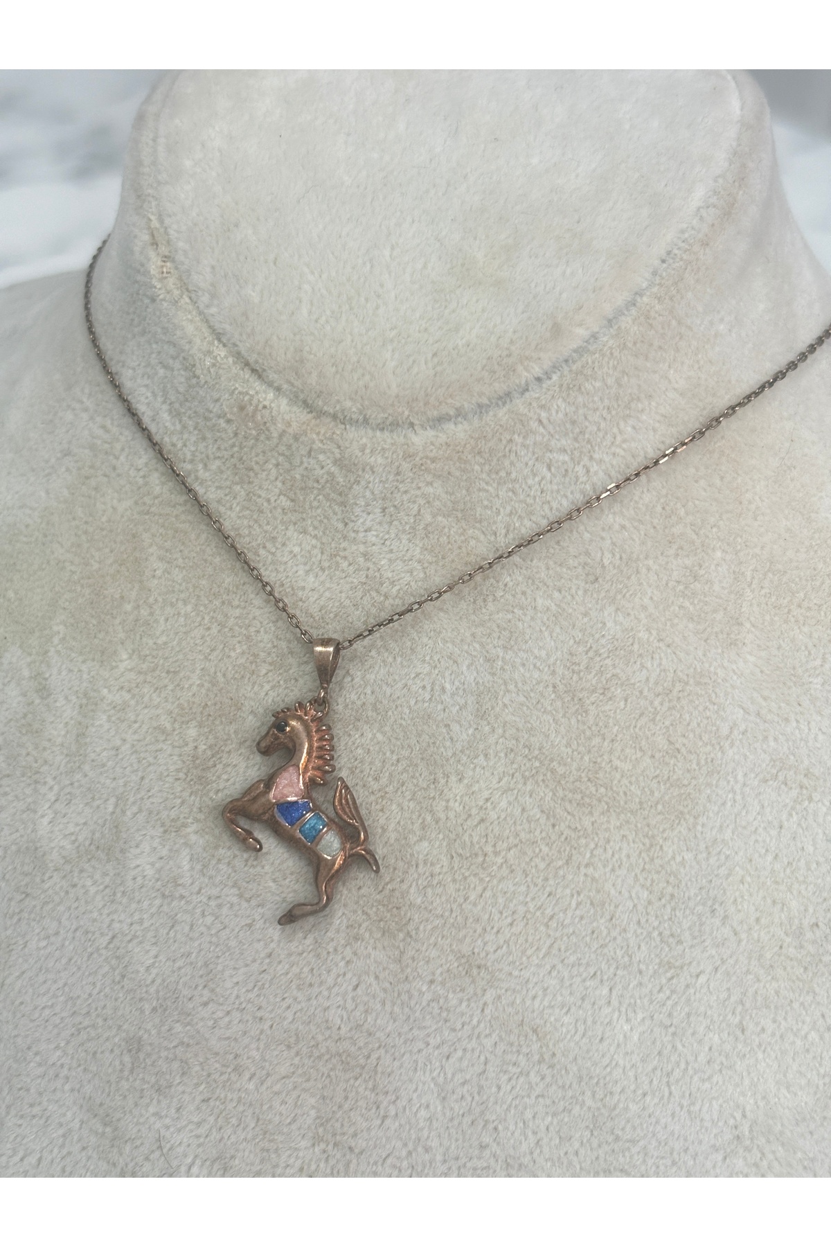 925 Ayar Gümüş Taşlı Rose Gold At  Modeli Gümüş Kolye