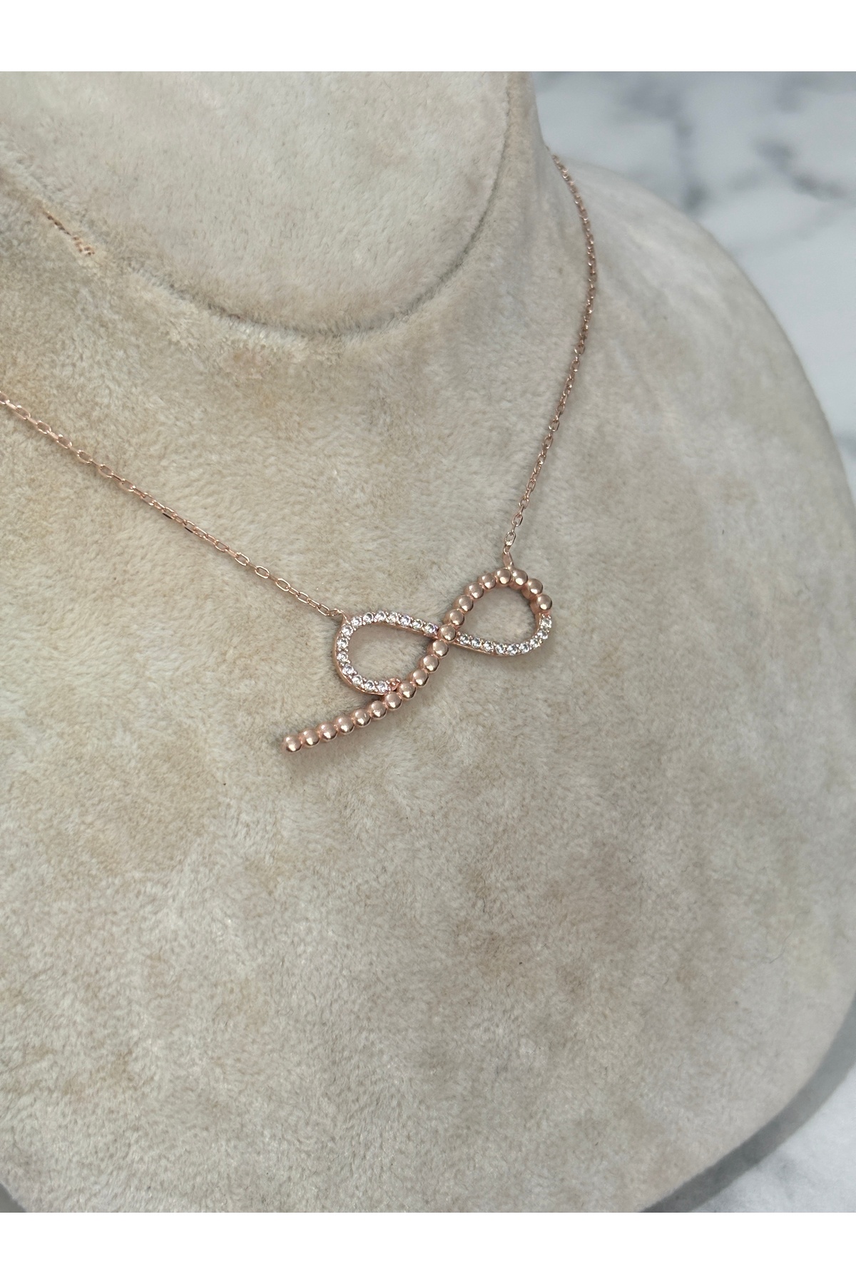 925 Ayar Gümüş Taşlı Rose Gold Sonsuzluk Modeli Gümüş Kolye