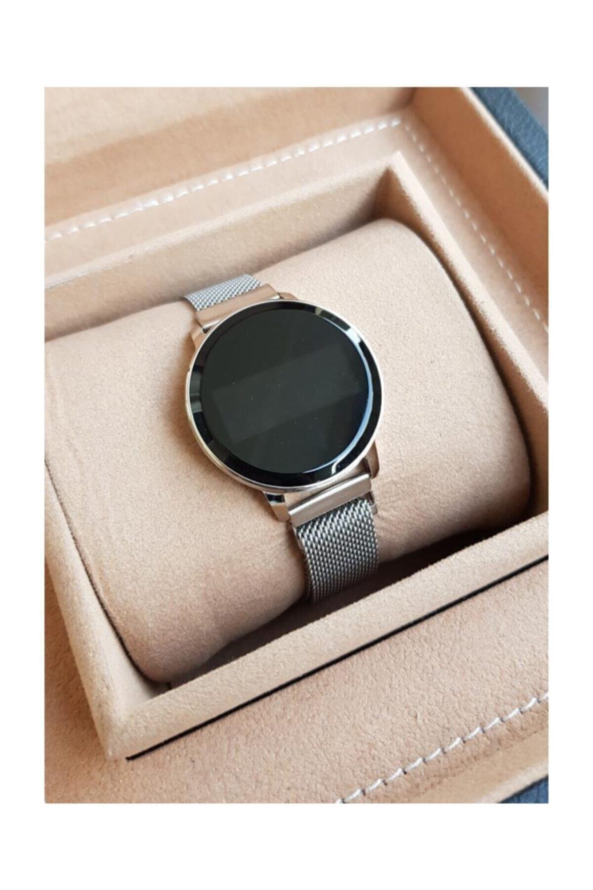Kadın Gümüş Hasır Mıknatıslı Kordon Dokunmatik Ekranlı Saati