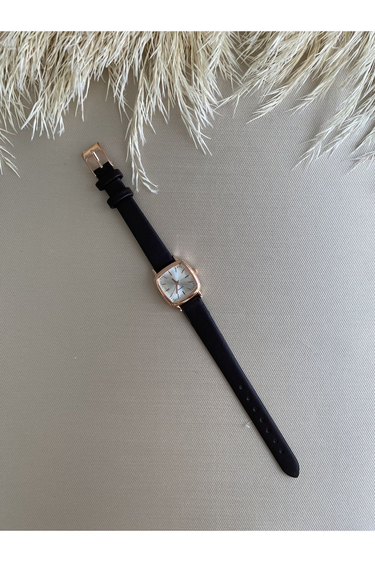 Retro Minimal Vintage Koyu Kahve Kordon Rose Renk Kasa Kadın Kol Saati