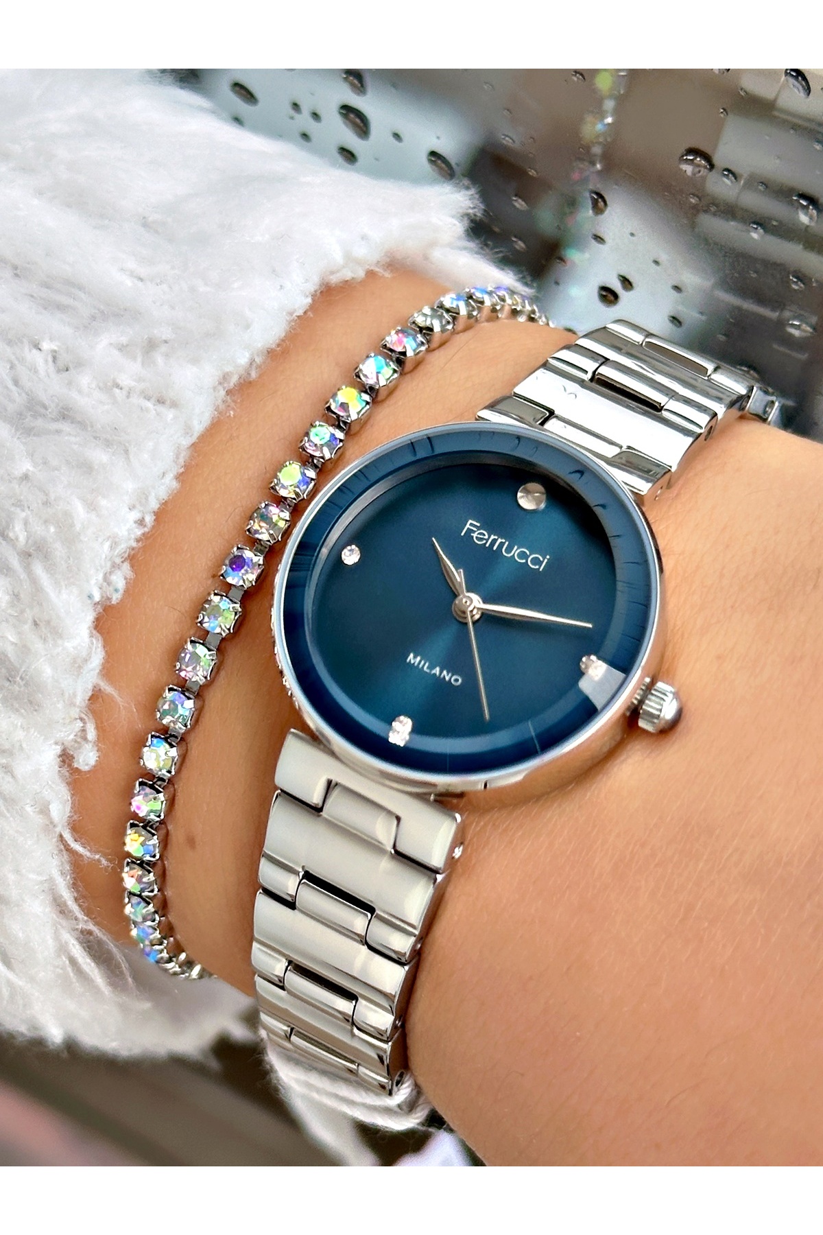 FERRUCCİ LACİVERT KADRANLI GÜMÜŞ METAL KADIN KOL SAATİ