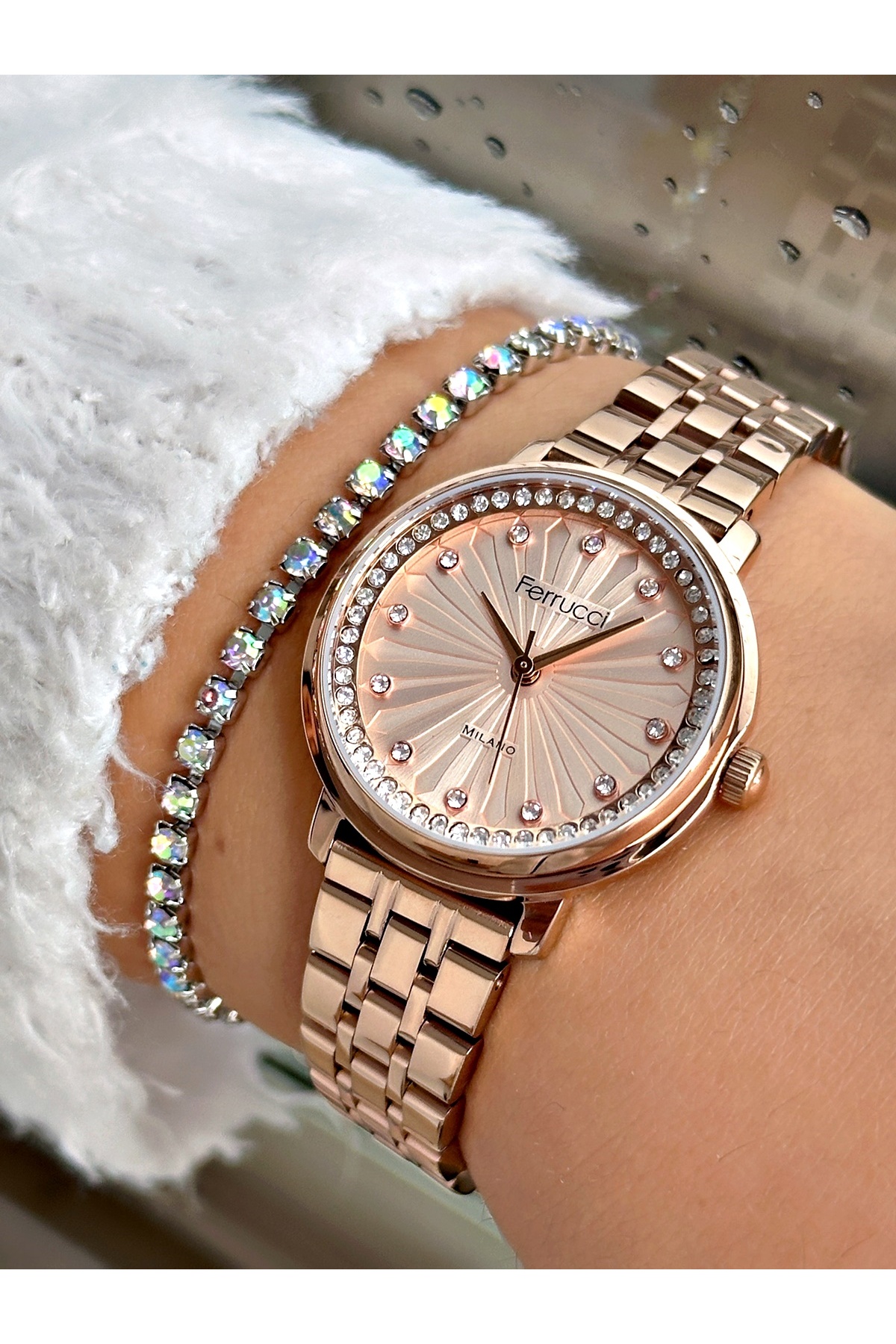 FERRUCCİ ROSE TAŞLI RAKAMLI METAL KADIN KOL SAATİ