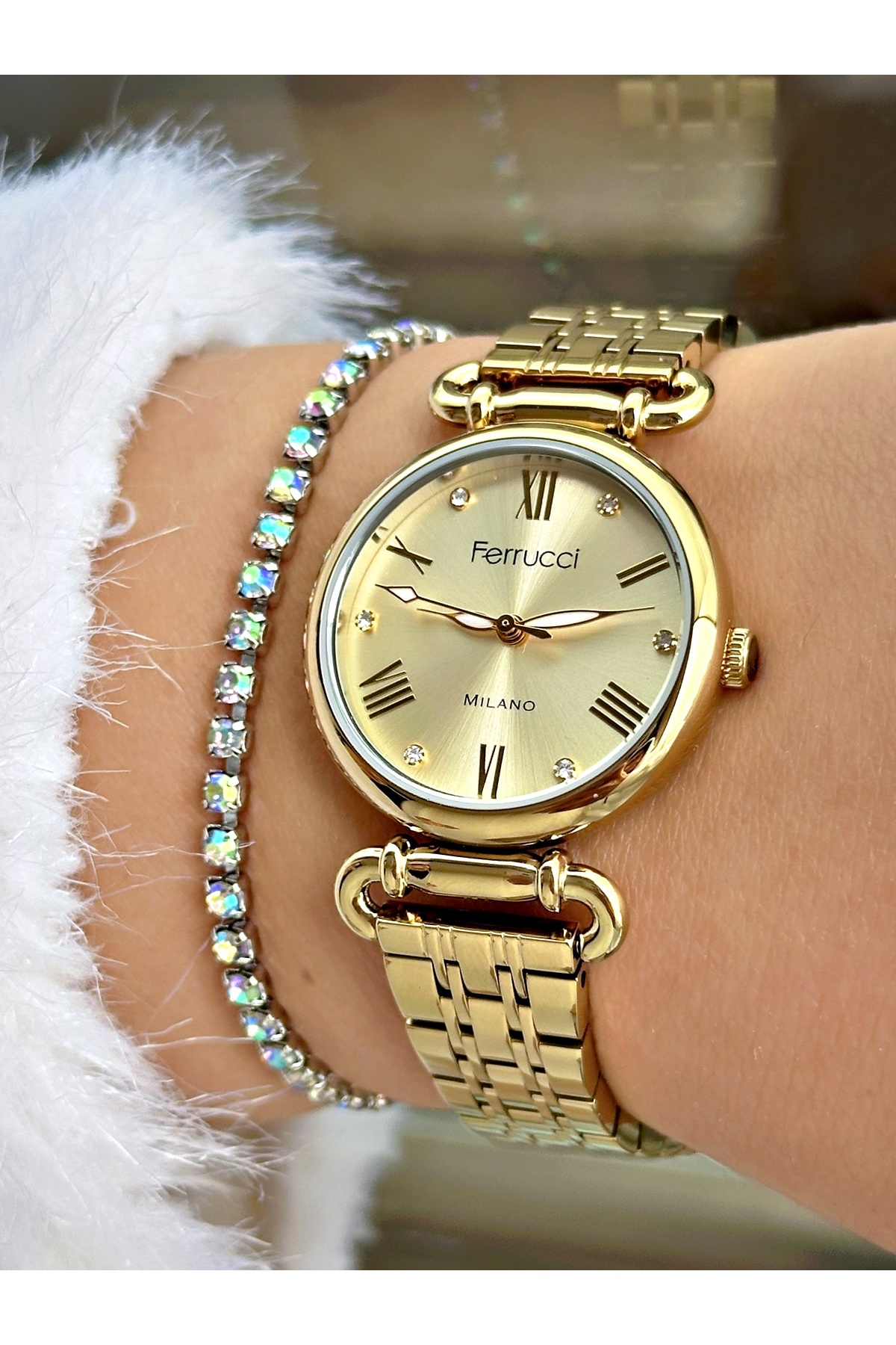 FERRUCCİ GOLD METAL KADIN KOL SAATİ