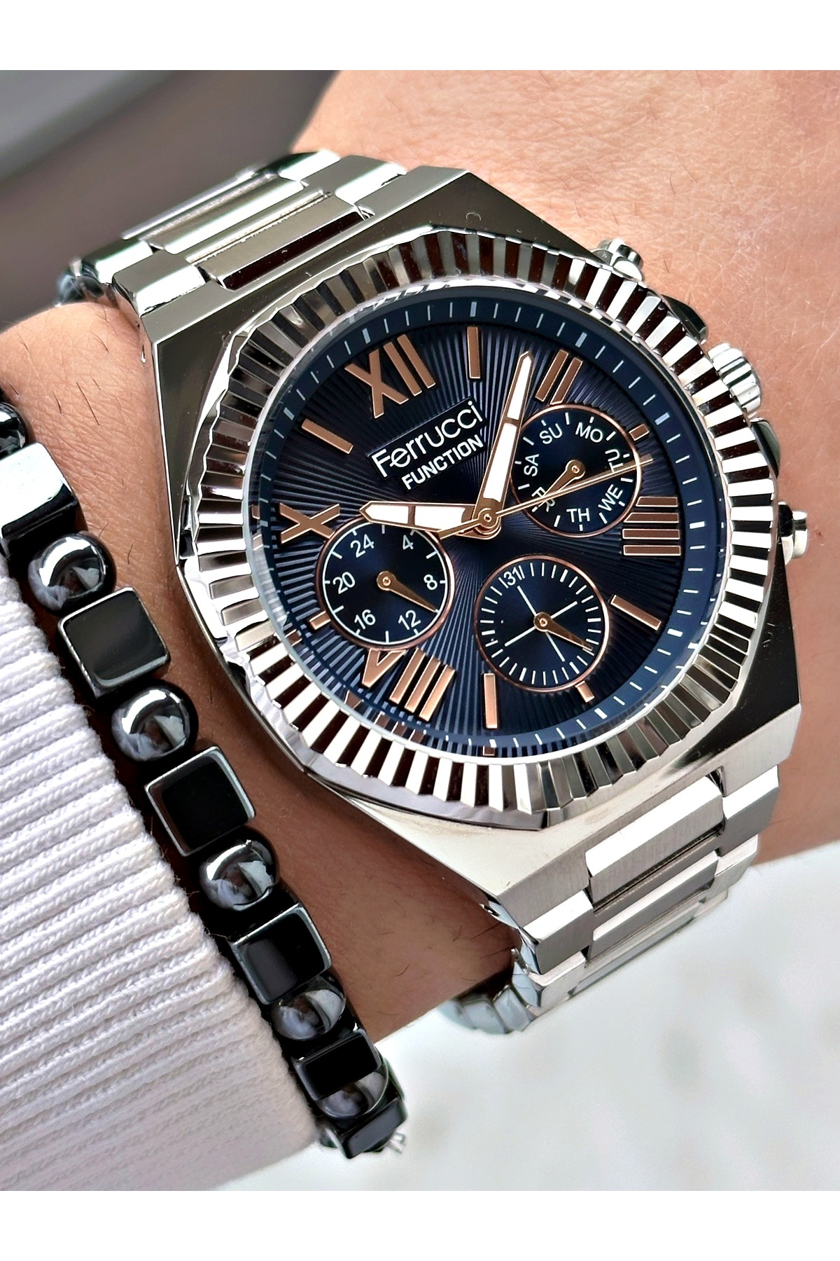 FERRUCCİ ROMA RAKAMLI LACİVERT KADRANLI FUNCTION GÜMÜŞ METAL ERKEK KOL SAATİ