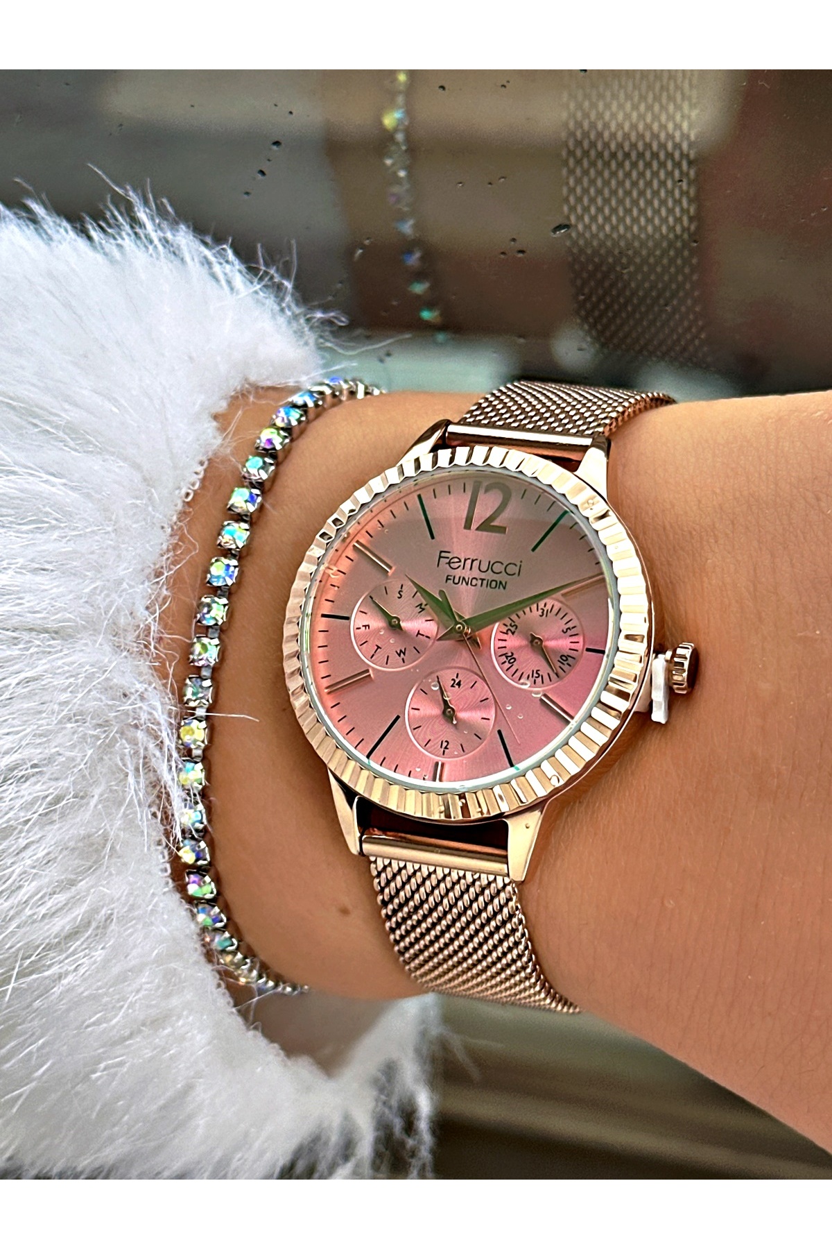 FERRUCCİ FUNCTION ROSE HASIR KADIN KOL SAATİ
