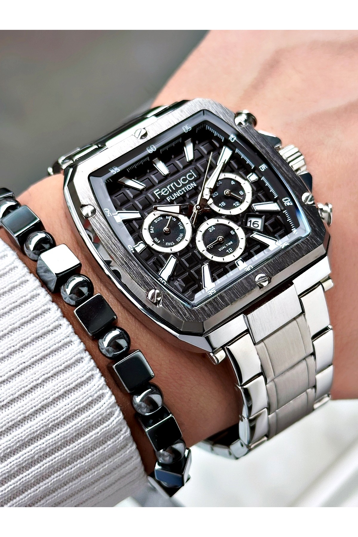 FERRUCCİ FUNCTION SİYAH KADRANLI GÜMÜŞ METAL ERKEK KOL SAATİ