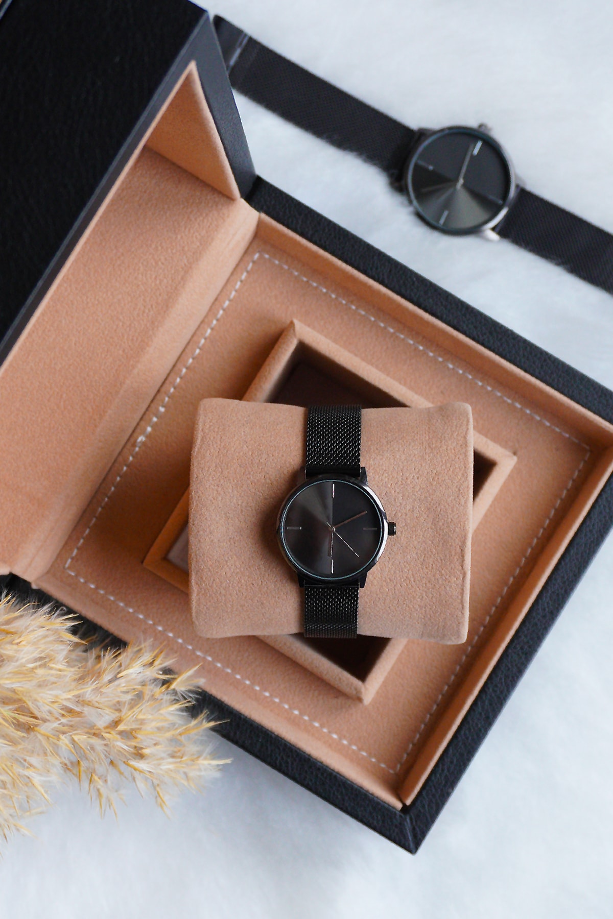 Kadın Kol Saati Siyah Hasır Çelik Kordon Bayan Kol Saati