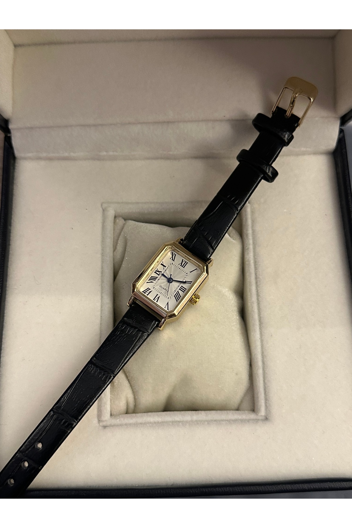 Vera Özel Seri Kadın Oval Siyah Deri Minimal Vintage Kadın Saat