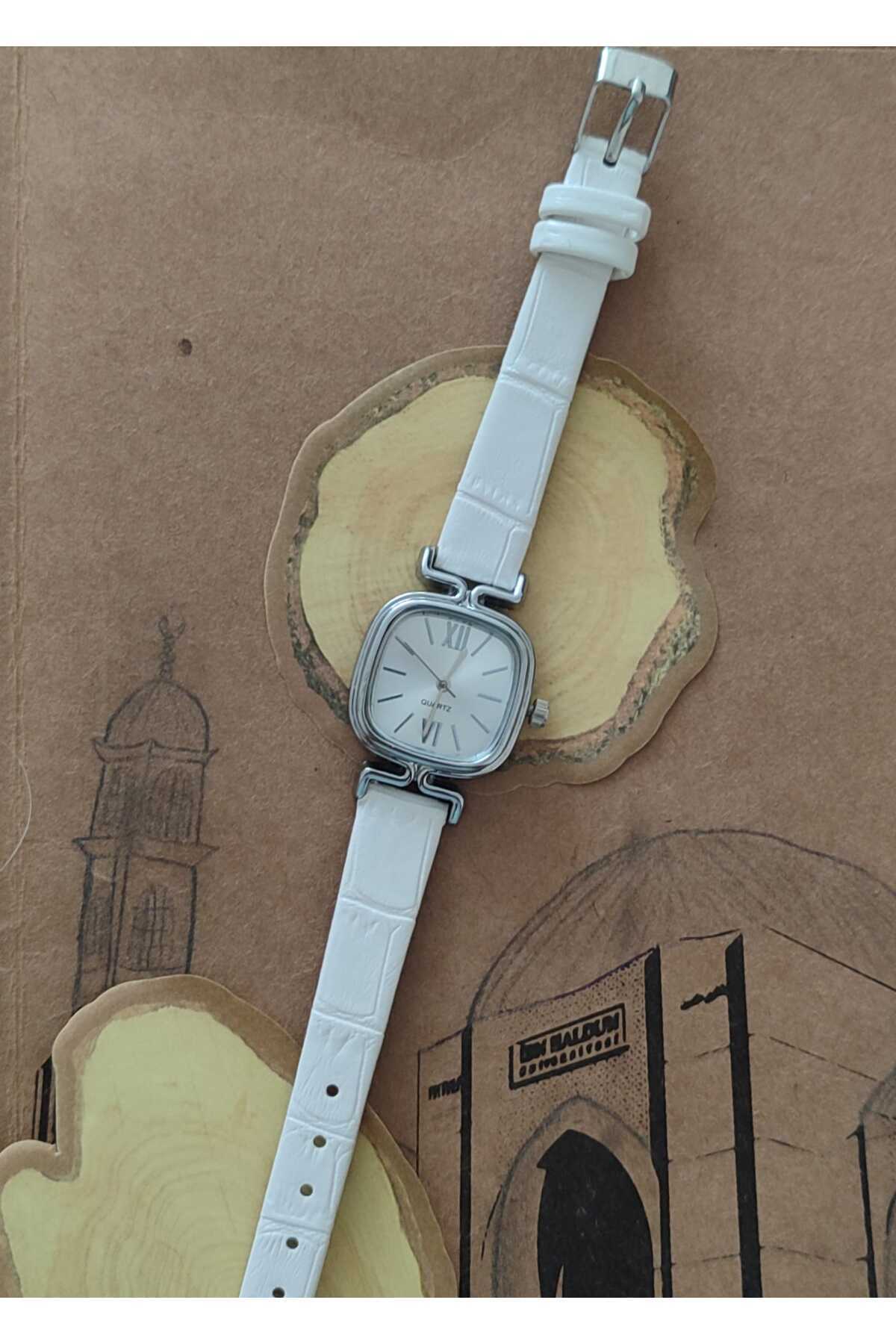 Retro Kasa Rose-gümüş Renk Saat