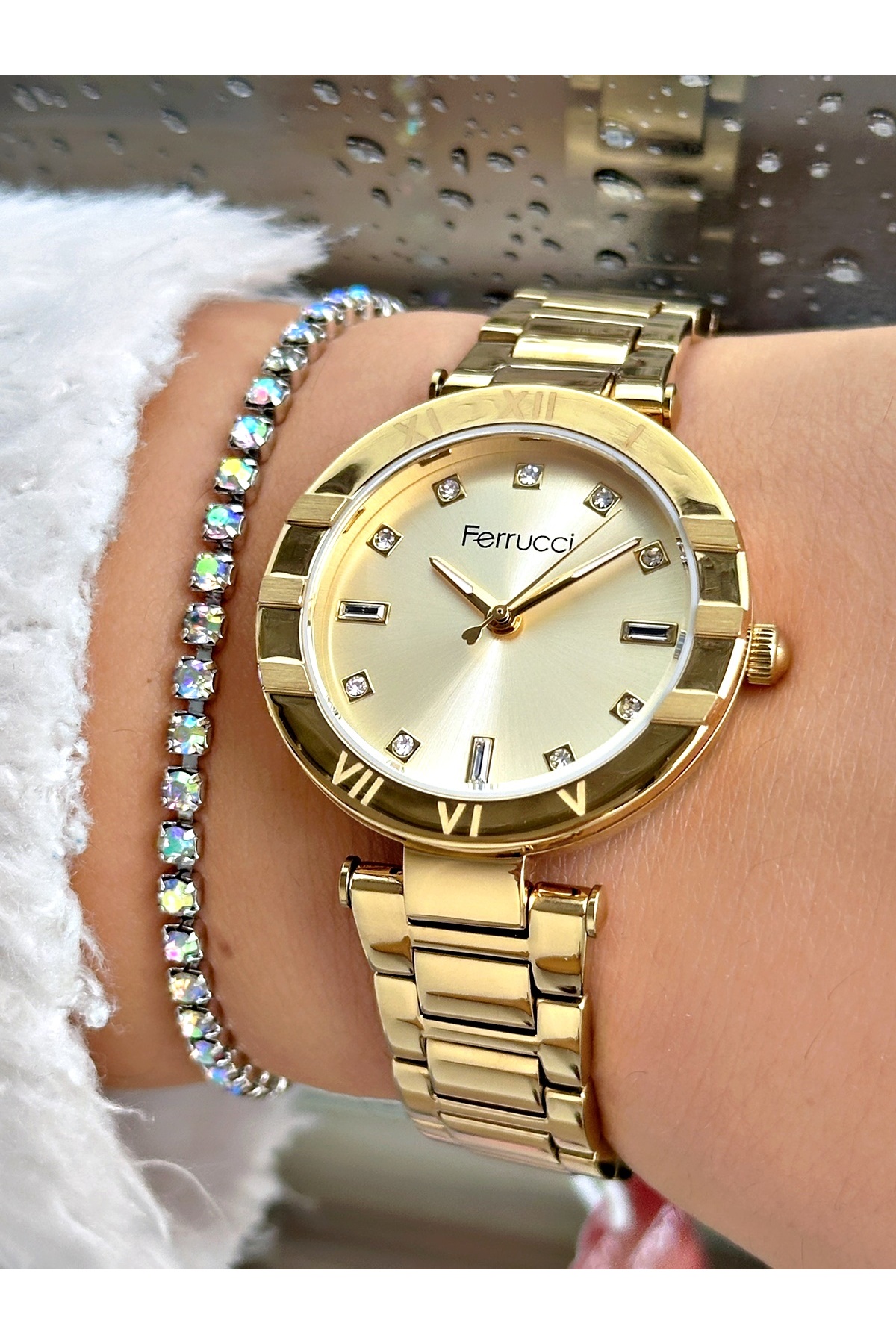 FERRUCCİ TAŞLI RAKAMLI GOLD METAL KADIN KOL SAATİ