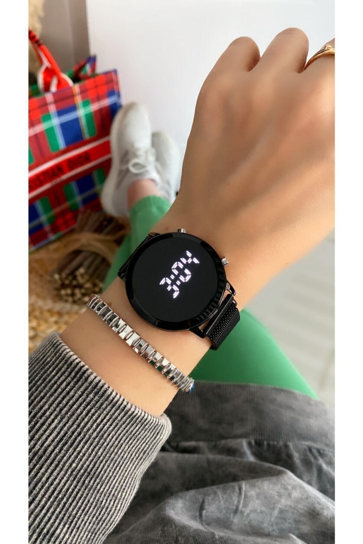 Dijital Tuşlu Sevgili Saatleri Çift Kombini